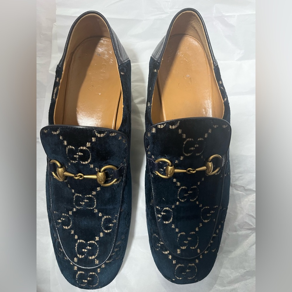 Men's GUCCI Blue Velour Classic
Loafers size Gucci 10 us 11=44